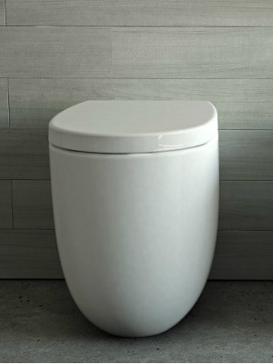 Nic Design MILK Serie, Staand Toilet in het glans wit